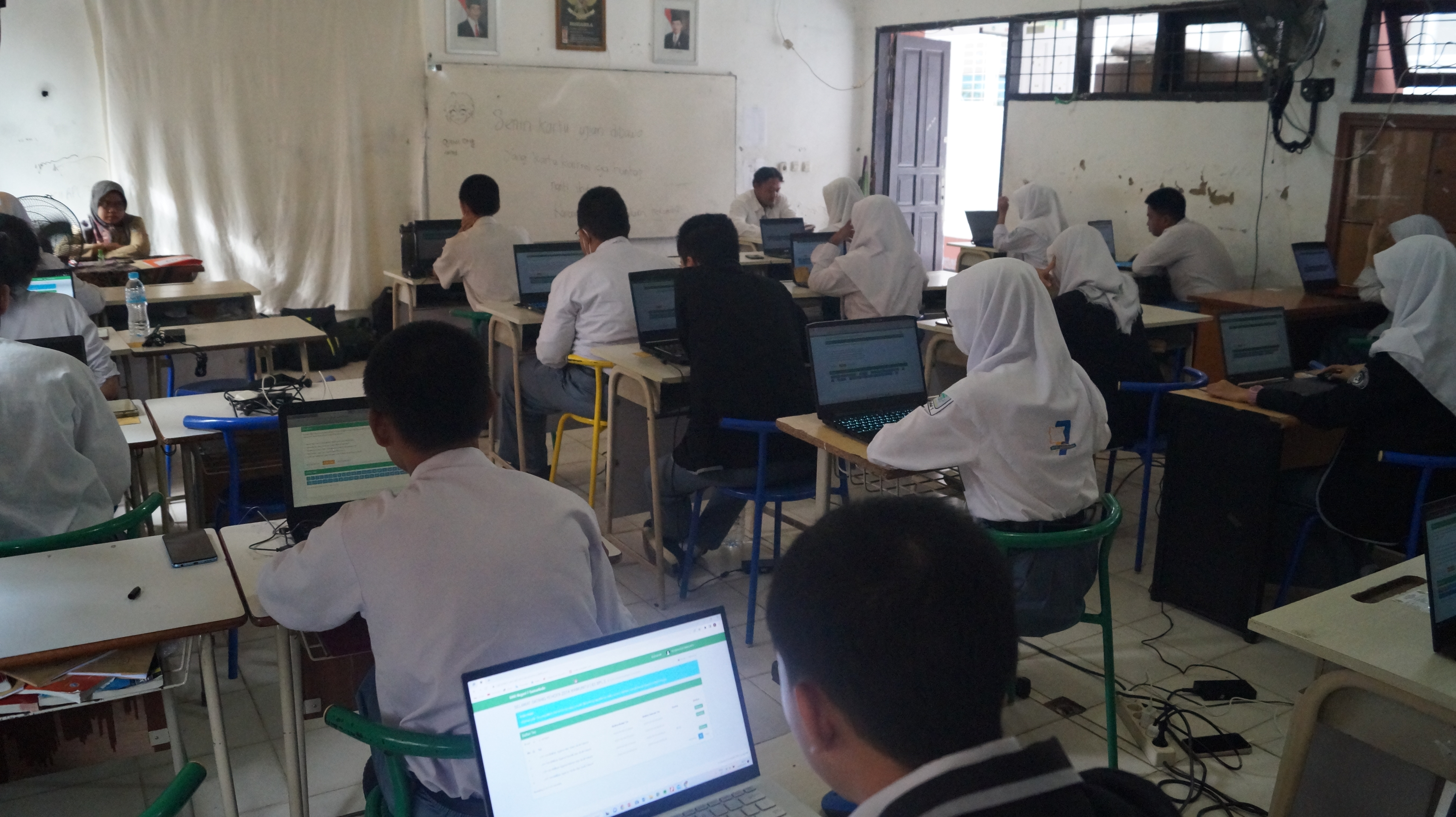 Dokumentasi kegiatan ujian SMK Negeri 7 Samarinda